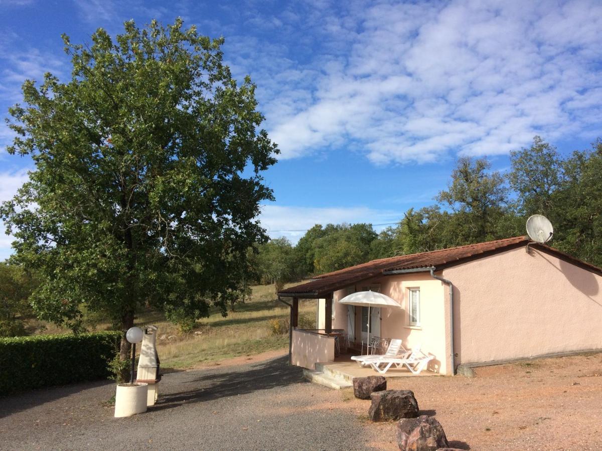 Les Sentiers Du Causse Hotell Lentillac du Causse Eksteriør bilde