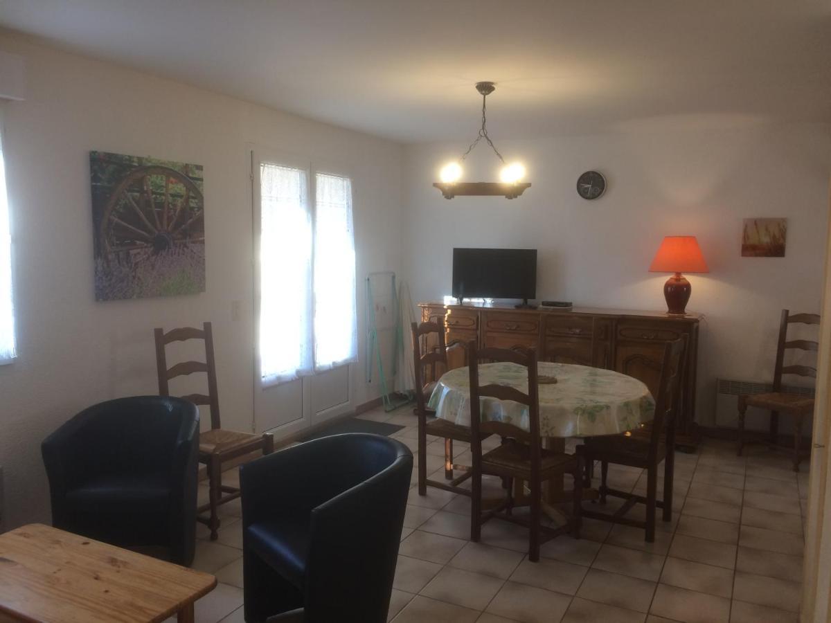 Les Sentiers Du Causse Hotell Lentillac du Causse Eksteriør bilde